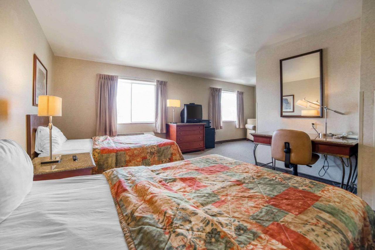 Rodeway Inn & Suites Нампа Экстерьер фото