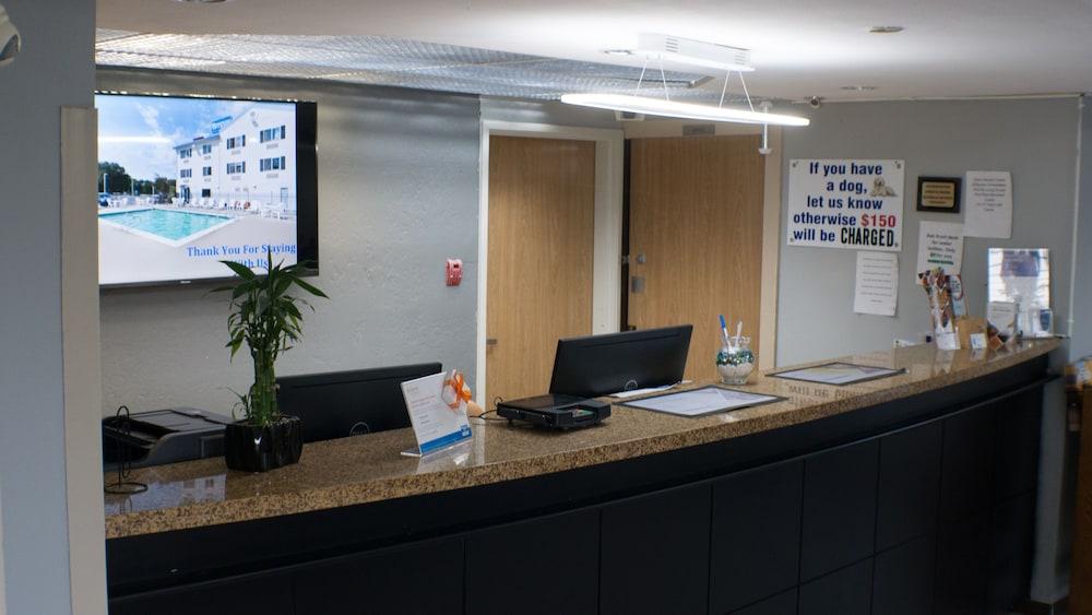 Rodeway Inn & Suites Нампа Экстерьер фото